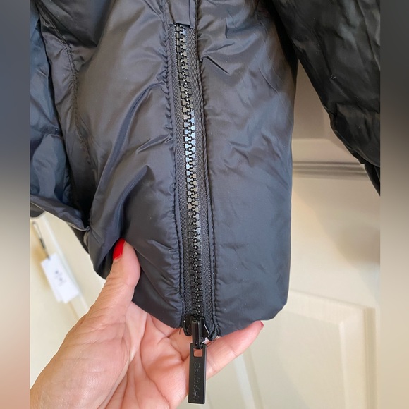 Calvin Klein Puffer jacket - Picture 9 of 12